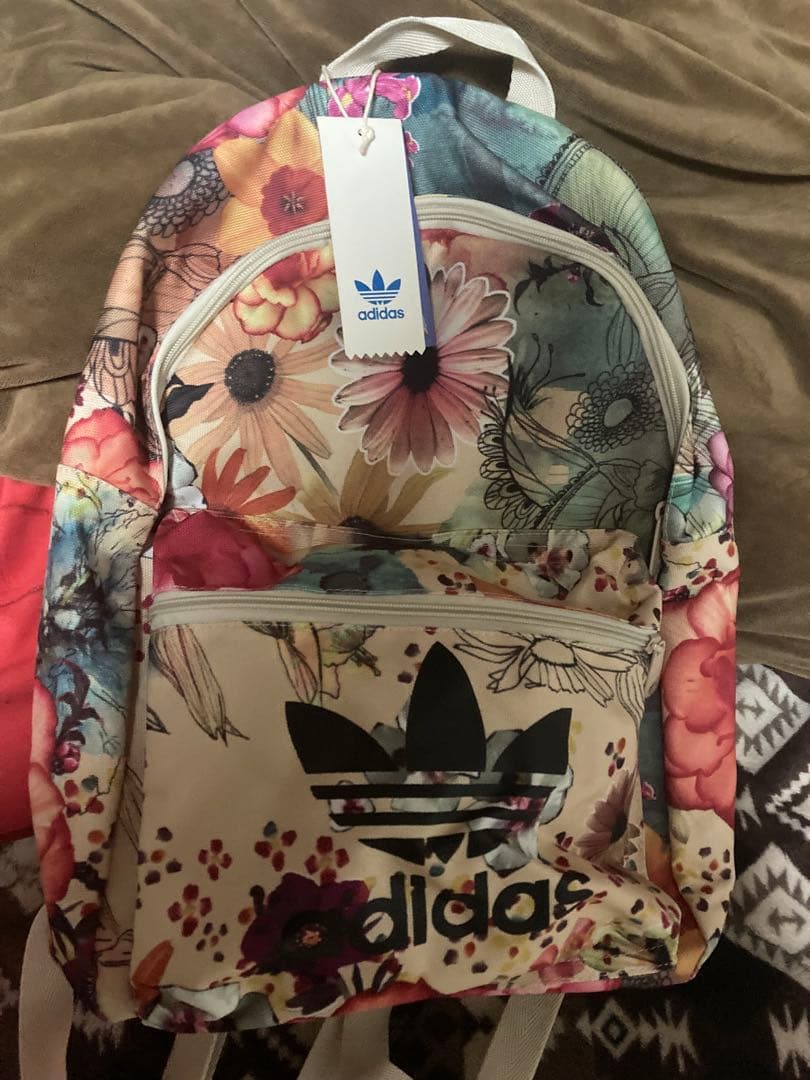 アディダス　リュック