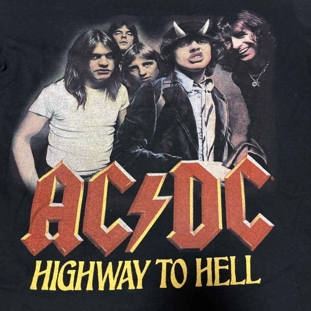 【AC/DC】Tシャツ⑦ Mサイズ AC/DC Tシャツ サイズ：M 白 - メルカリ