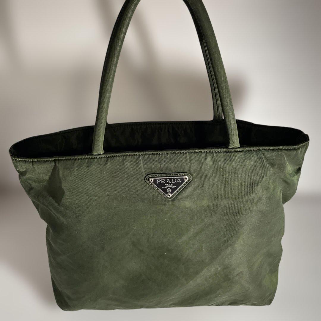 PRADA オリーブグリーン ナイロントートバッグ