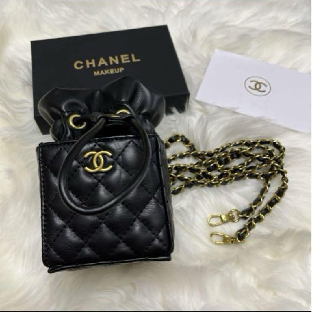 CHANEL ノベルティ チェーンポーチ 本日限定出品 新品未使用 CHANEL シャネル ノベルティ ポーチ チェーン付き