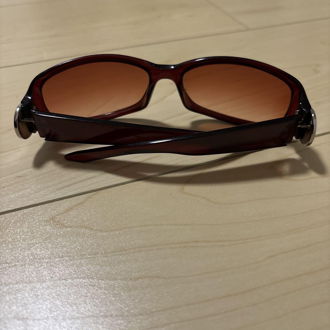 Dior サングラス　赤