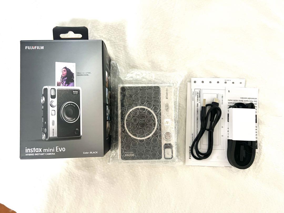 instax mini Evo