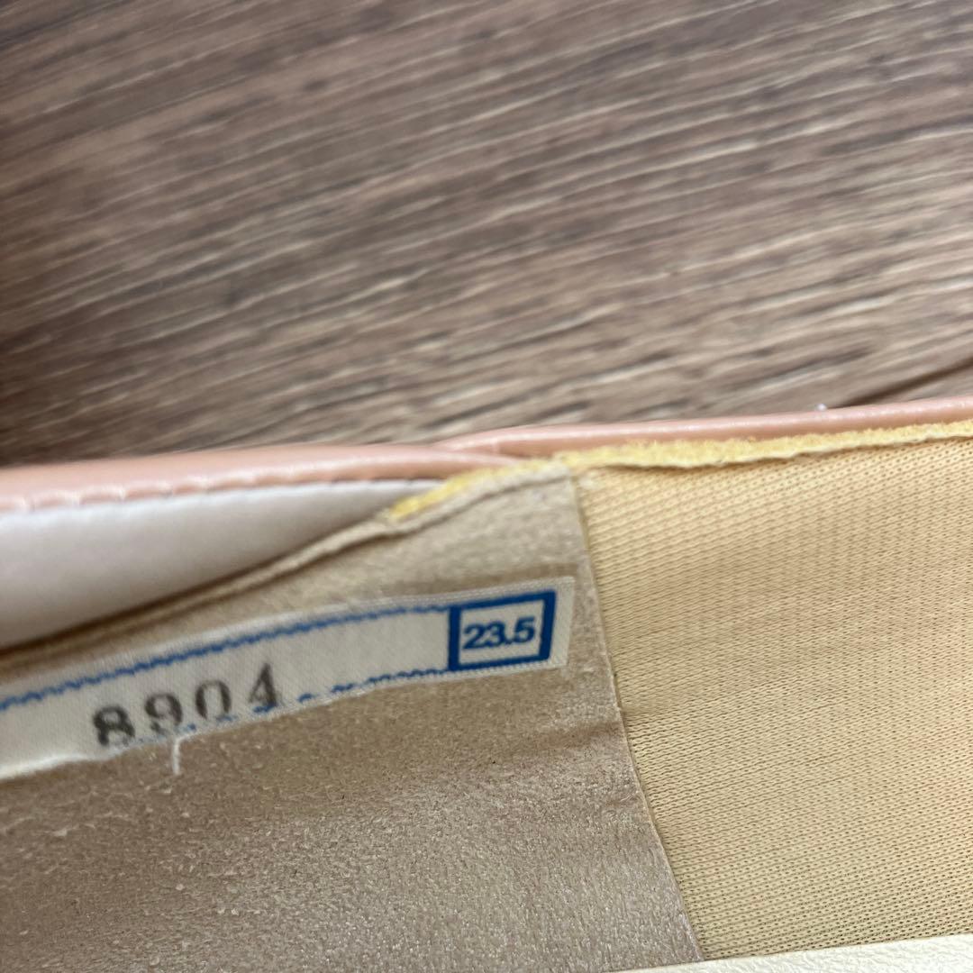 HILLE AVENUE ベージュリボン厚底パンプス HILLE AVENUE ベージュリボン厚底パンプス