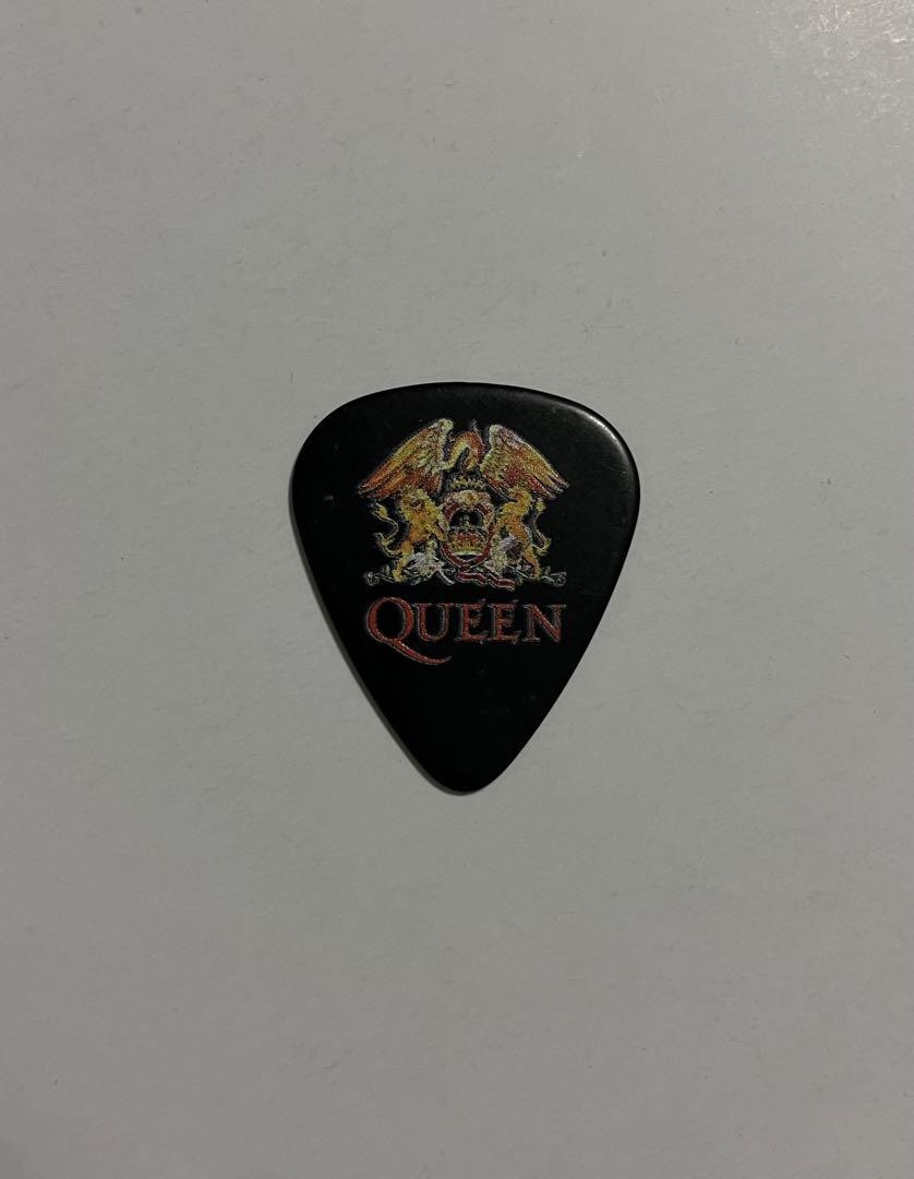 QUEEN ＋ ADAM LAMBERT  クイーン　2024ツアーギターピック