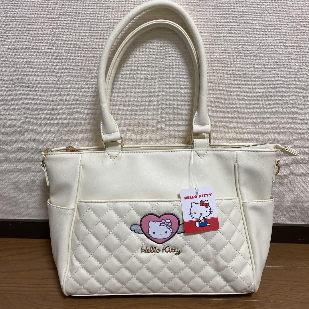 50周年を迎えるHello KittyとLeSportsacのコラボレーションが