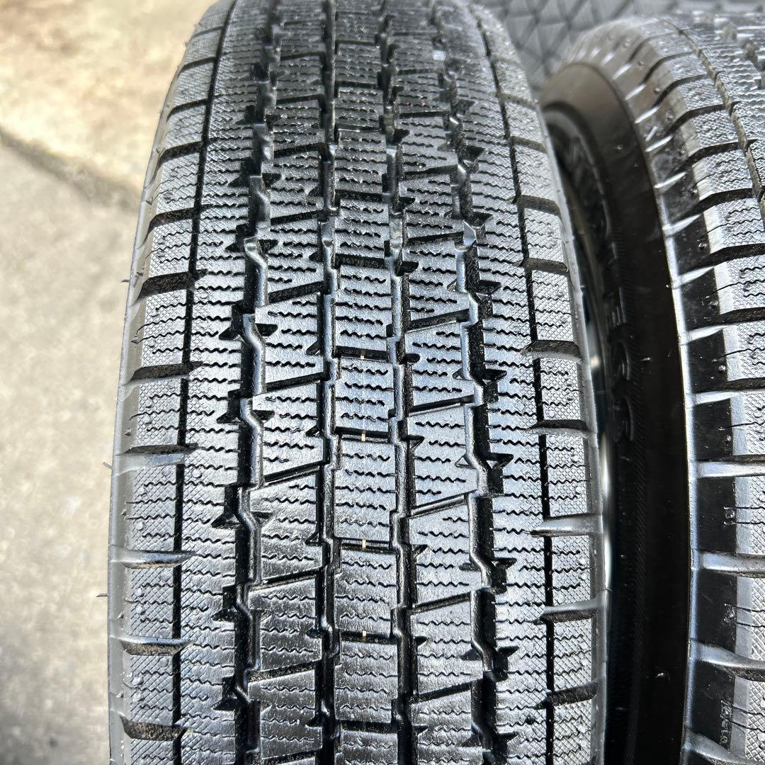 良品145/80R12LTスタッドレス 軽トラ軽バス用アルミにブリヂストン300