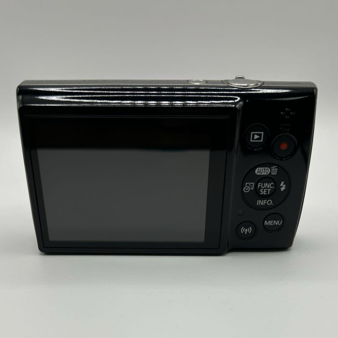 Kazです！Canon IXY210 ブラック イクシー 210