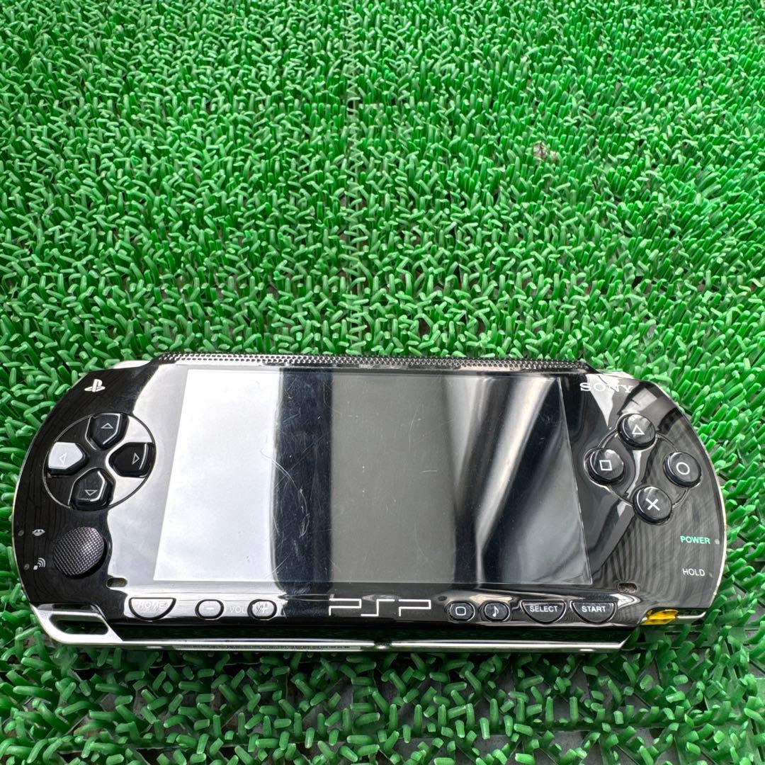 動作 済み PSP 1000 本体 黒 充電器付き目立った傷や汚れなし