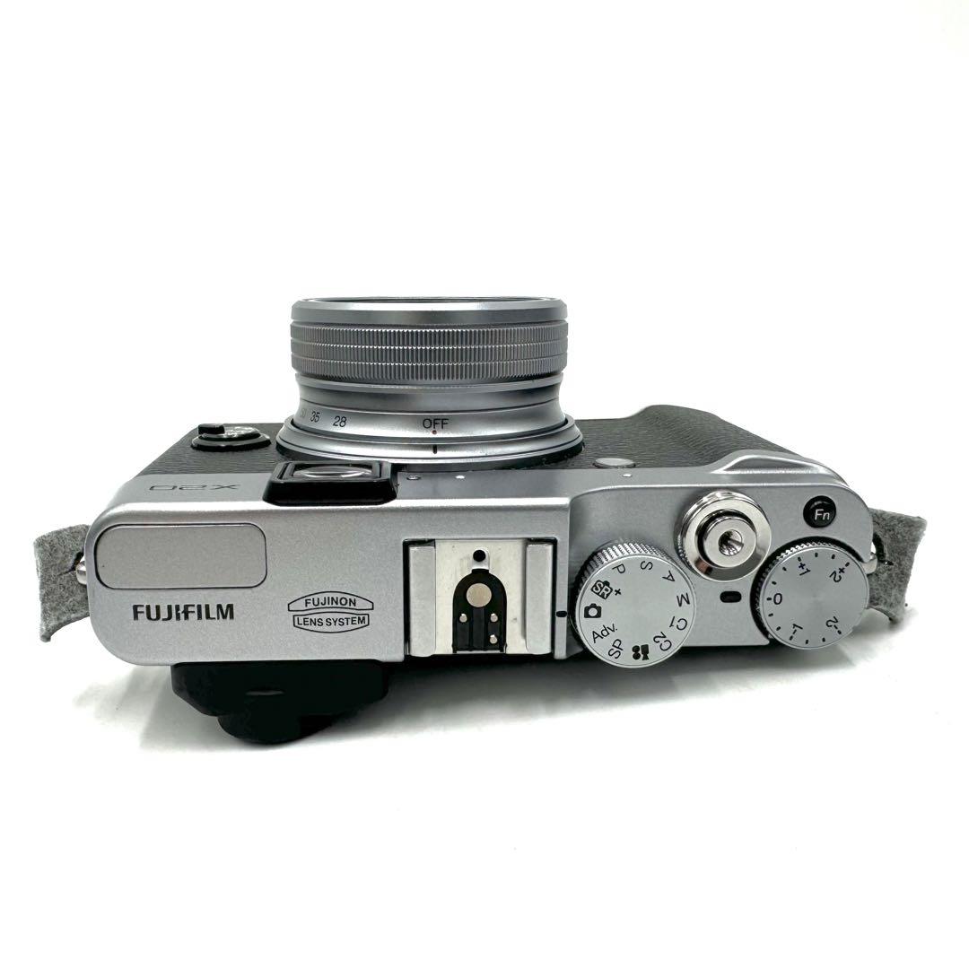 ❁大人気！美品❁FUJIFILM フジフィルム X20 コンデジ