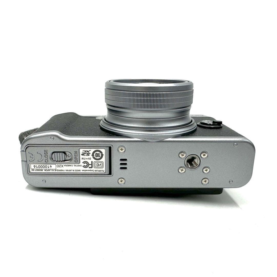 ❁大人気！美品❁FUJIFILM フジフィルム X20 コンデジ