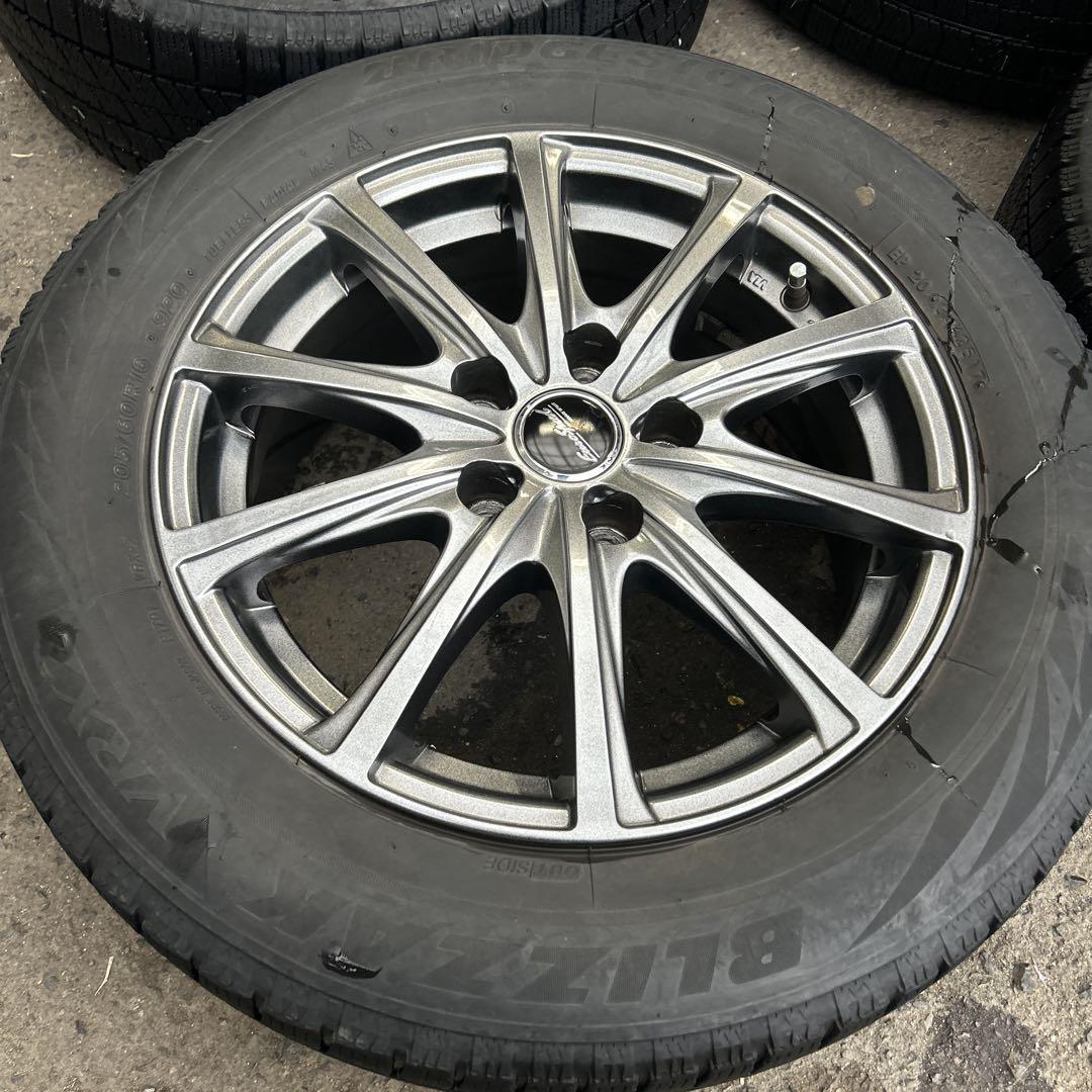 枠④ 205/60R16 ホイール付きスタッドレス ノア ヴォクシー ジューク