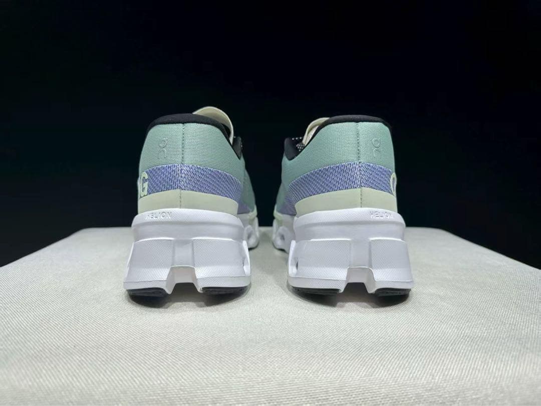 ON Cloudmonster 2 スニーカー28cm ON Cloudmonster 2 スニーカー28cm