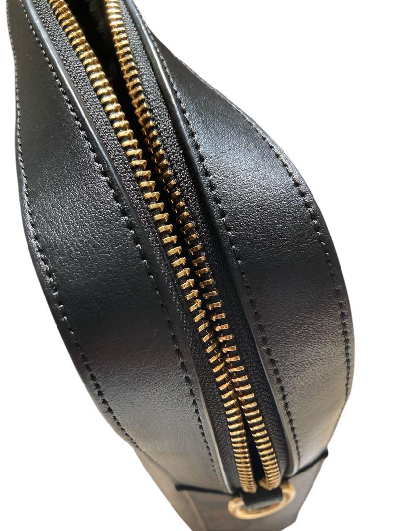 【美品】COACH ロゴ入りビジネスバッグ