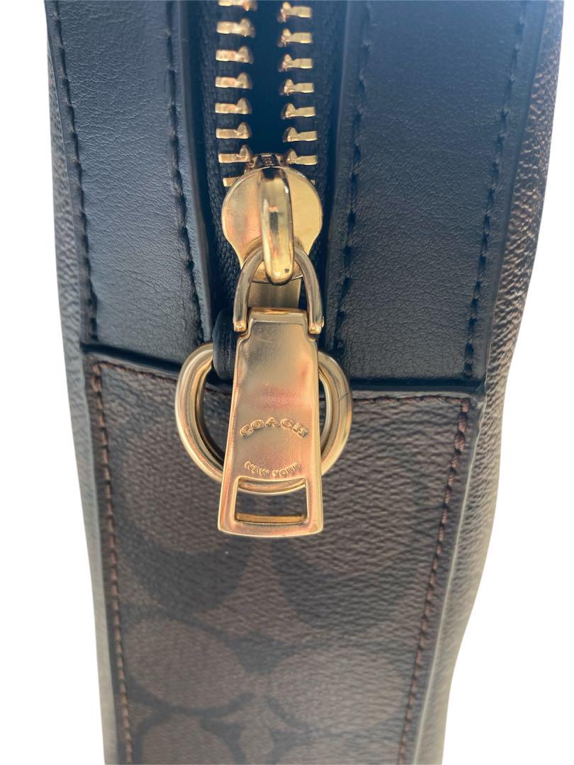 【美品】COACH ロゴ入りビジネスバッグ