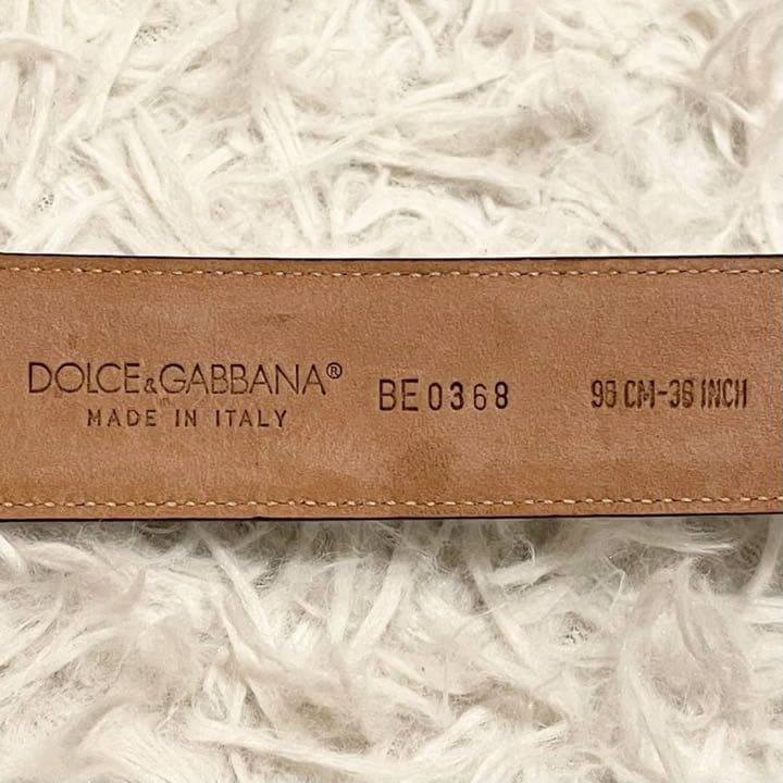 未使用に近い 超稀少型⭐️DOLCE & GABBANA エナメルレザー ベルト