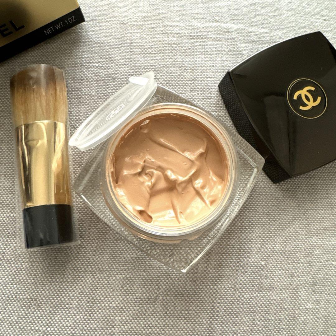 クリームファンデーション