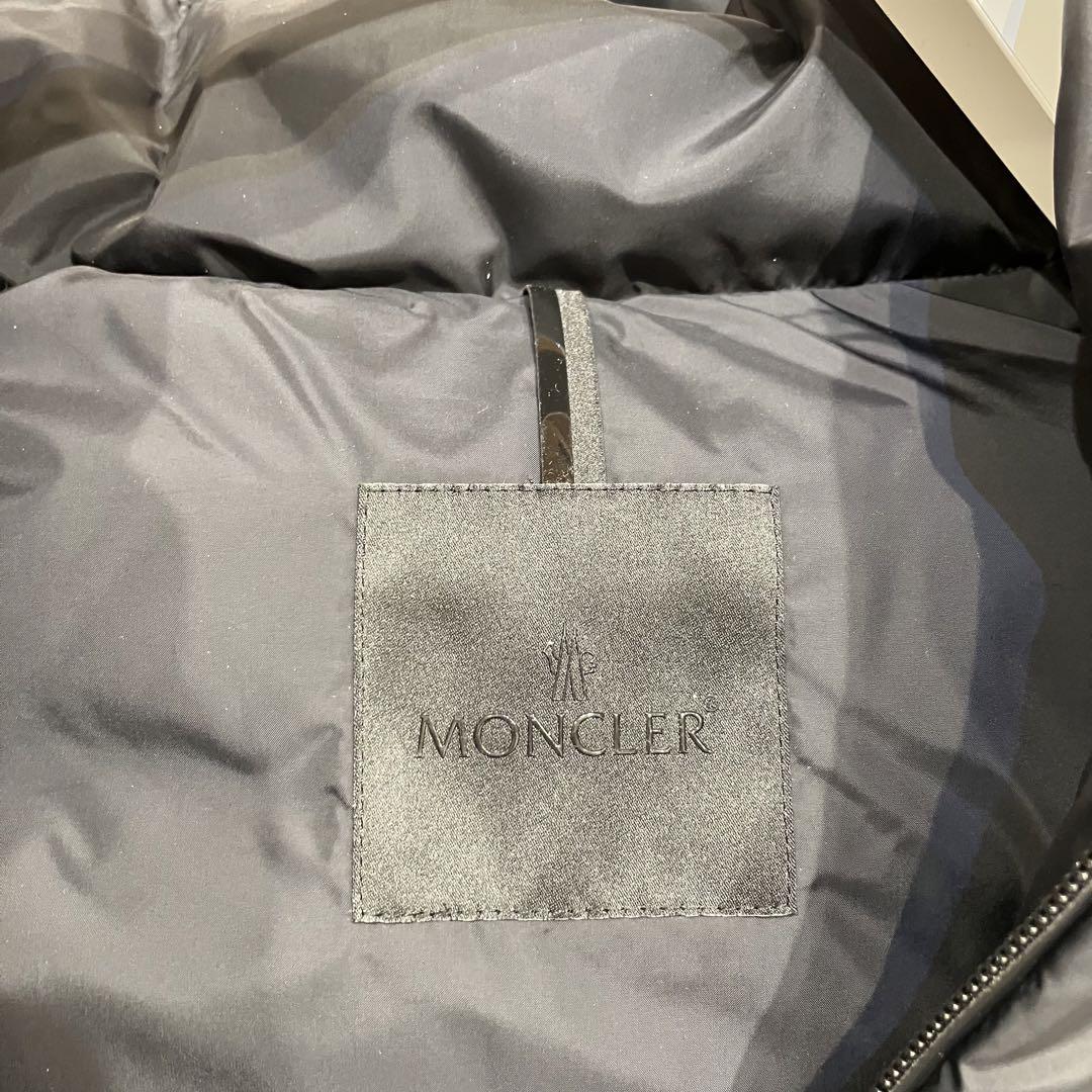 MONCLER モンクレール　ダウン　ベスト　国内正規品
