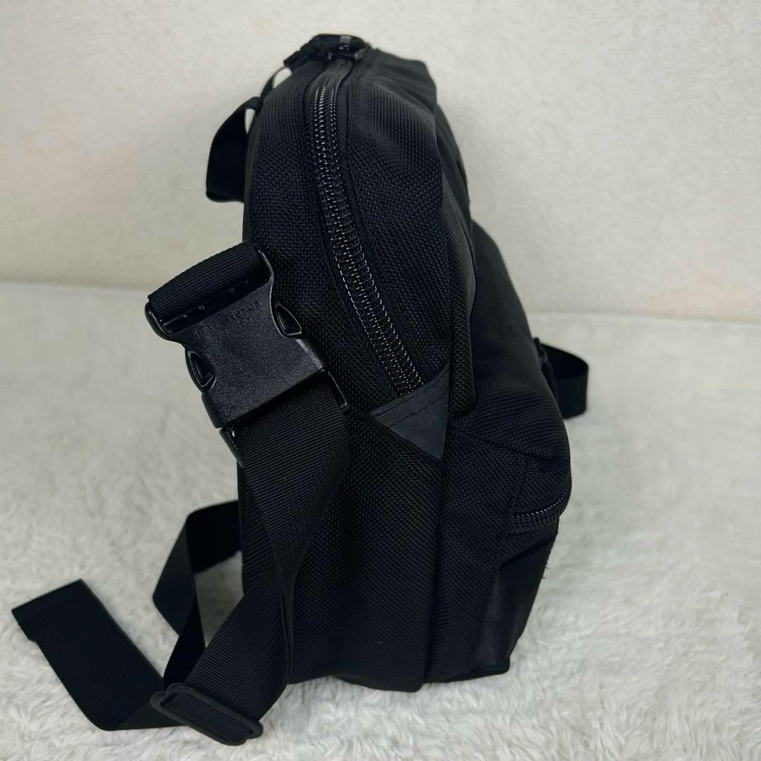極美品 BRIEFING DELTA SLASHER M SQD BLACK