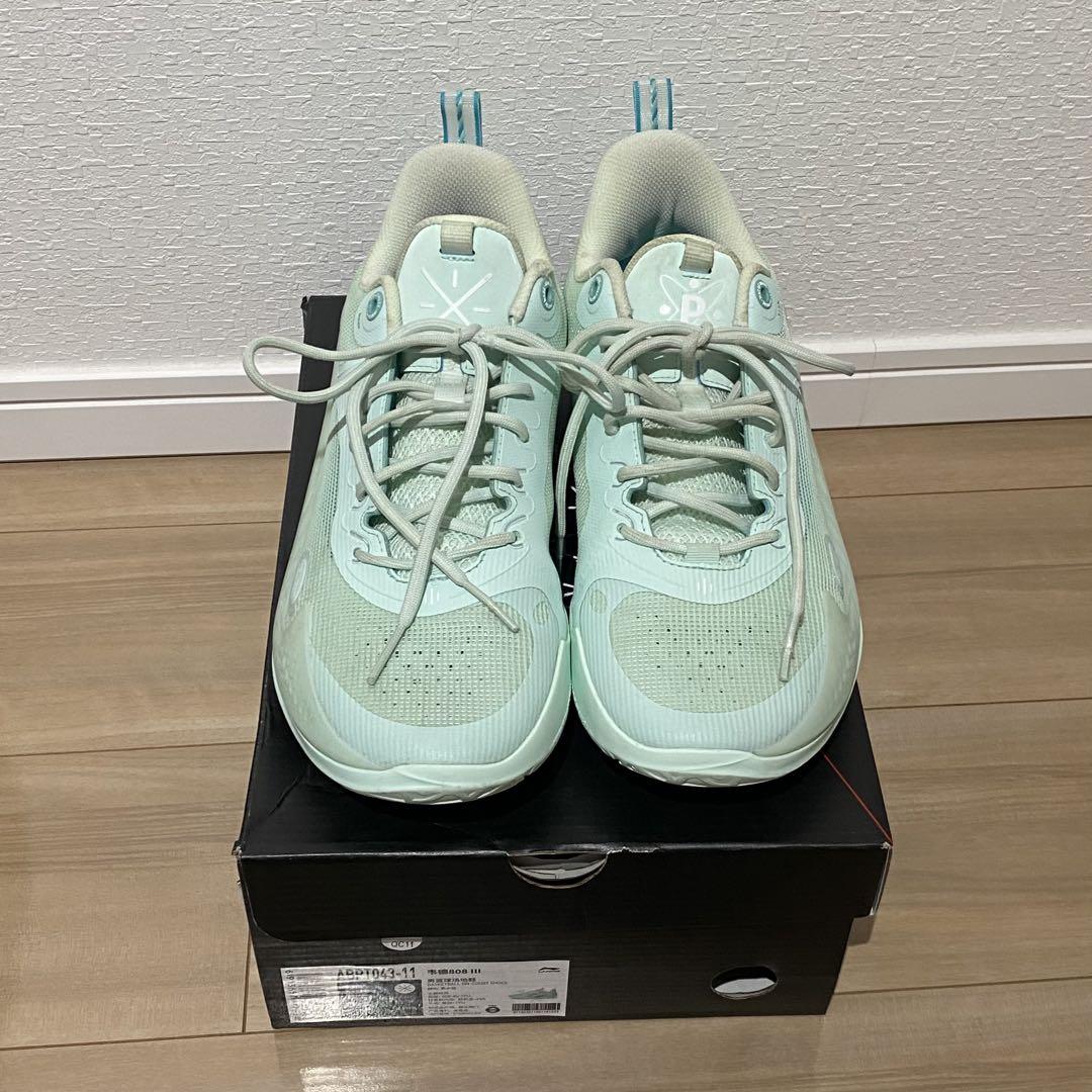 バスケットボールシューズ 箱付き　LiNing Wade 808 III