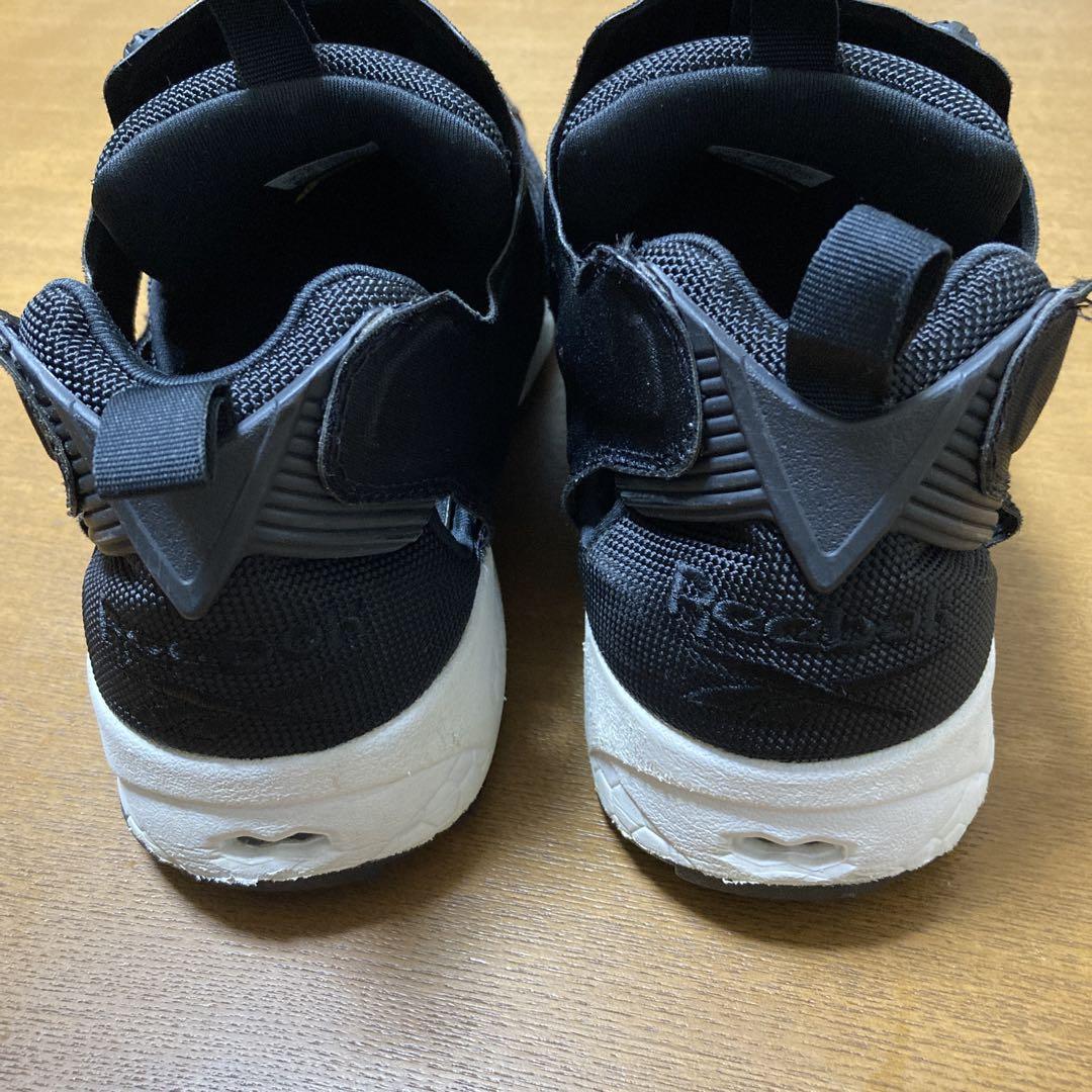 Reebok インスタポンプフューリー ブラック　27cm