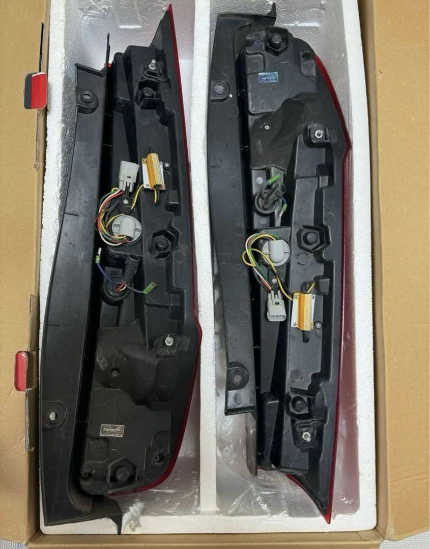 ヴァレンティ LEDテールランプ ジュエルLEDテールランプ テールランプ 画像4