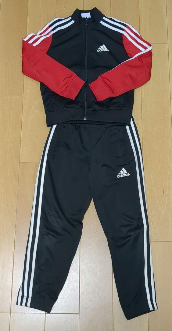 adidas ジャージ 黒/赤 3本ライン 110 - メルカリ
