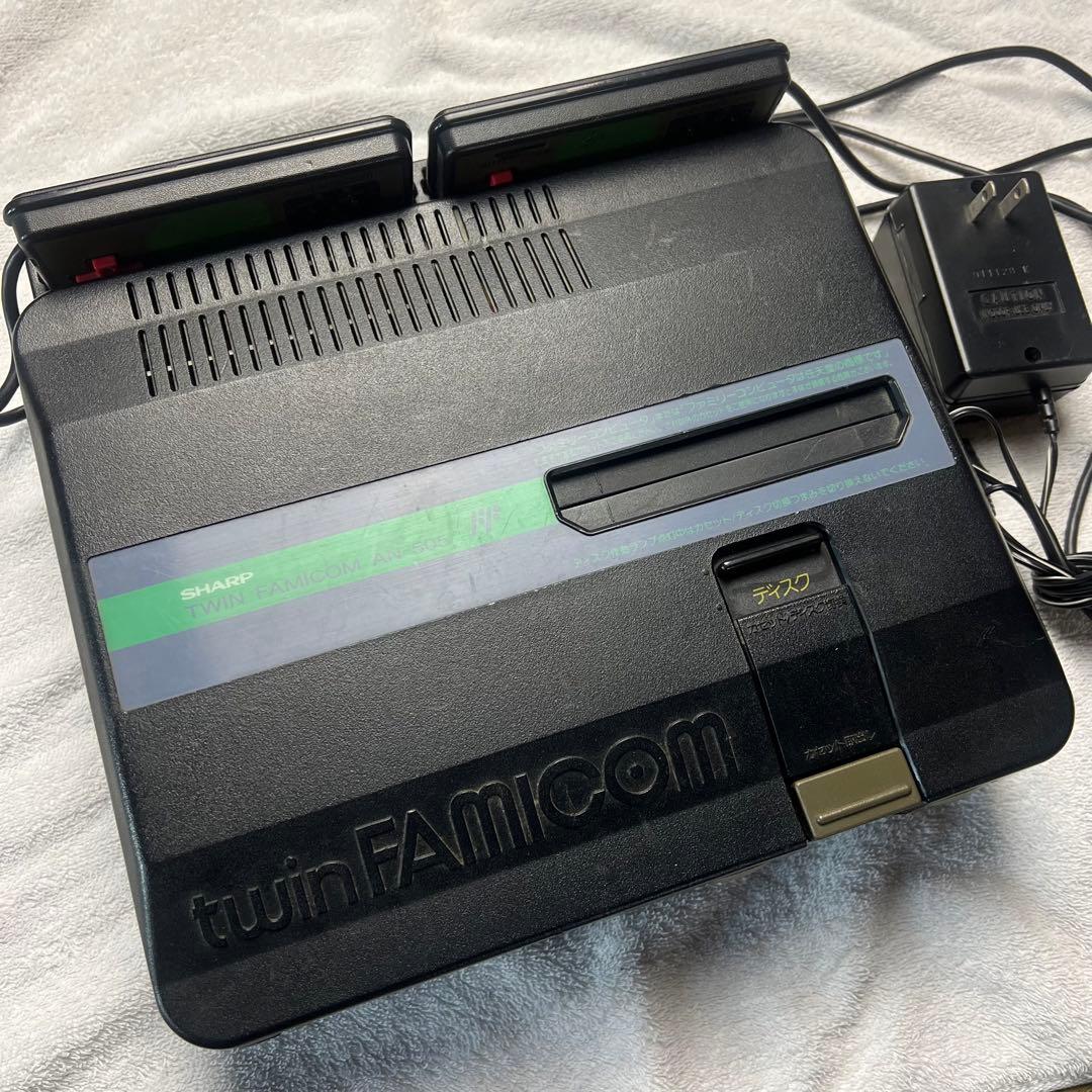 最安値挑戦！】 SHARP シャープ ツインファミコン AN-505-BK 家庭用