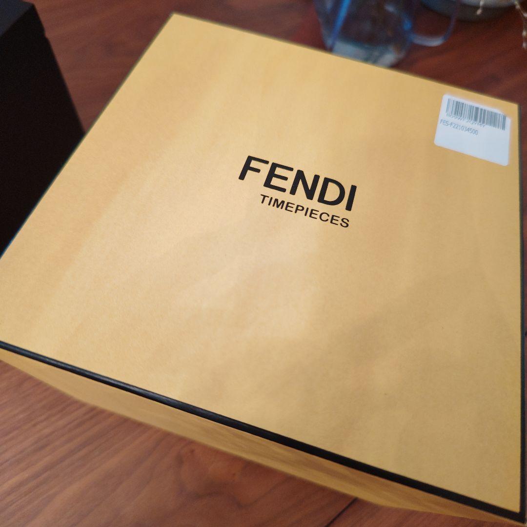 新品 FENDIフェンディ腕時計
