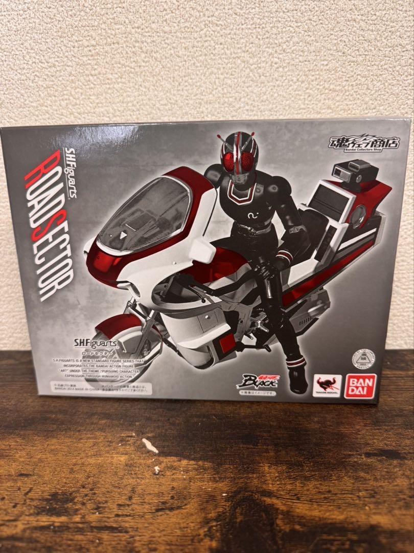 k139 S.H.Figuarts 仮面ライダー BLACK ロードセクター