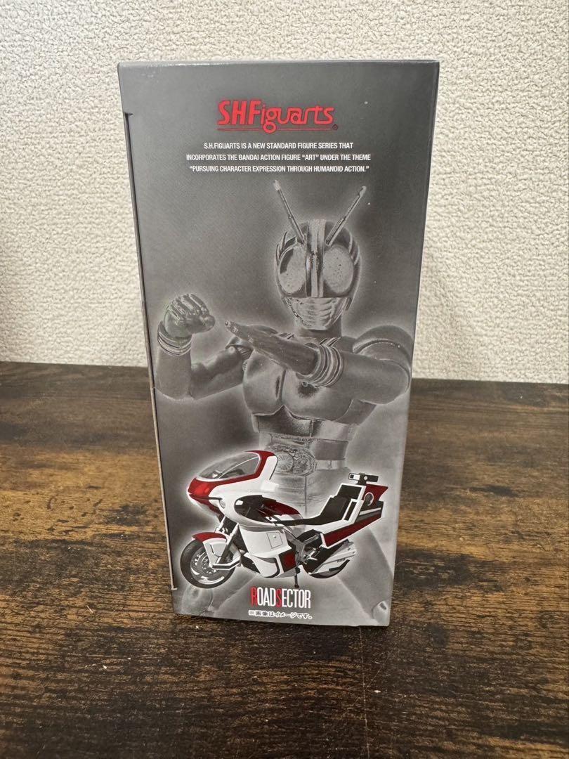 k139 S.H.Figuarts 仮面ライダー BLACK ロードセクター