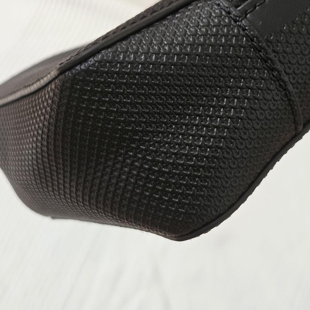 【美品✨】ラコステ LACOSTE バーティカルカメラバッグ ブラック