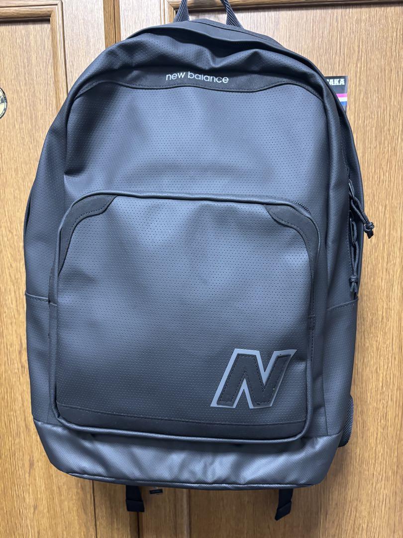 ニューバランス　レガシーバックパック　24L
