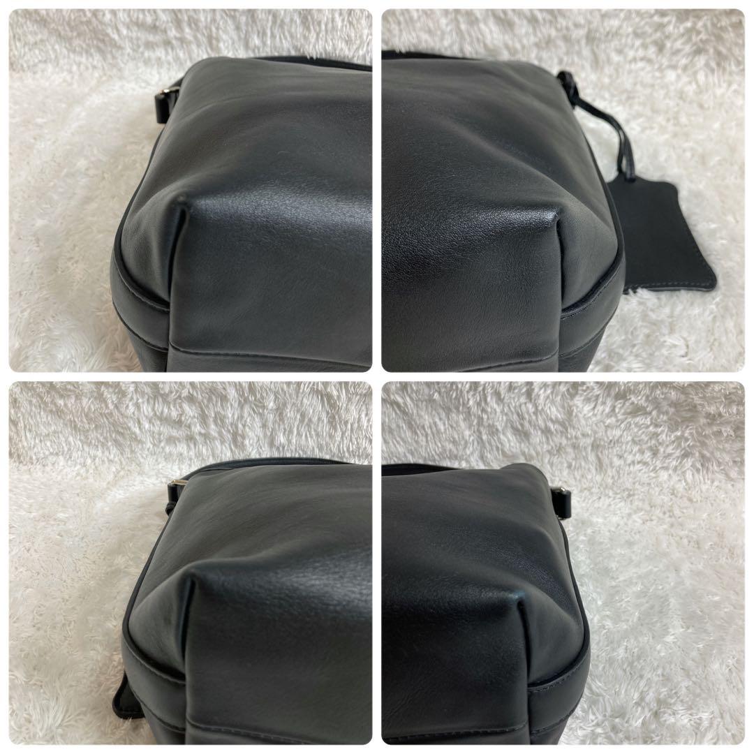 HIROFU ヒロフ ショルダーバッグ レザー 革タグ レザーチャーム HIROFU ヒロフ ショルダーバッグ レザー 革タグ レザーチャーム