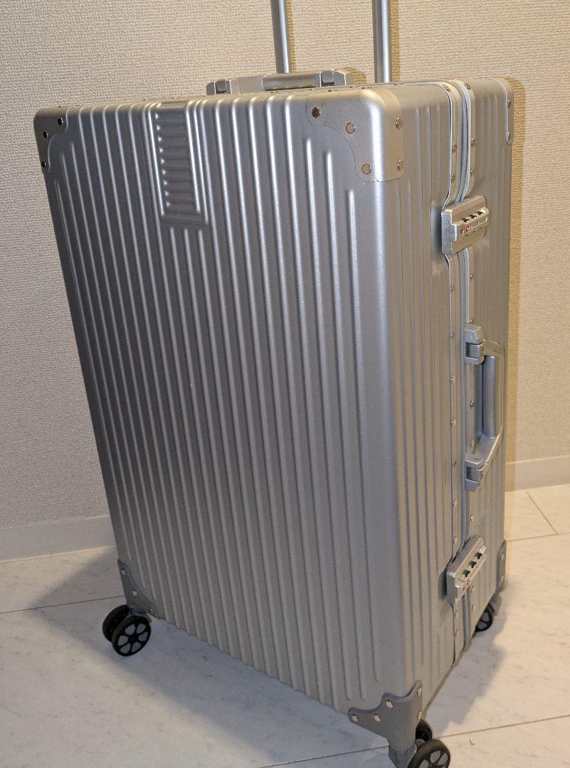 キャリーケース　70L