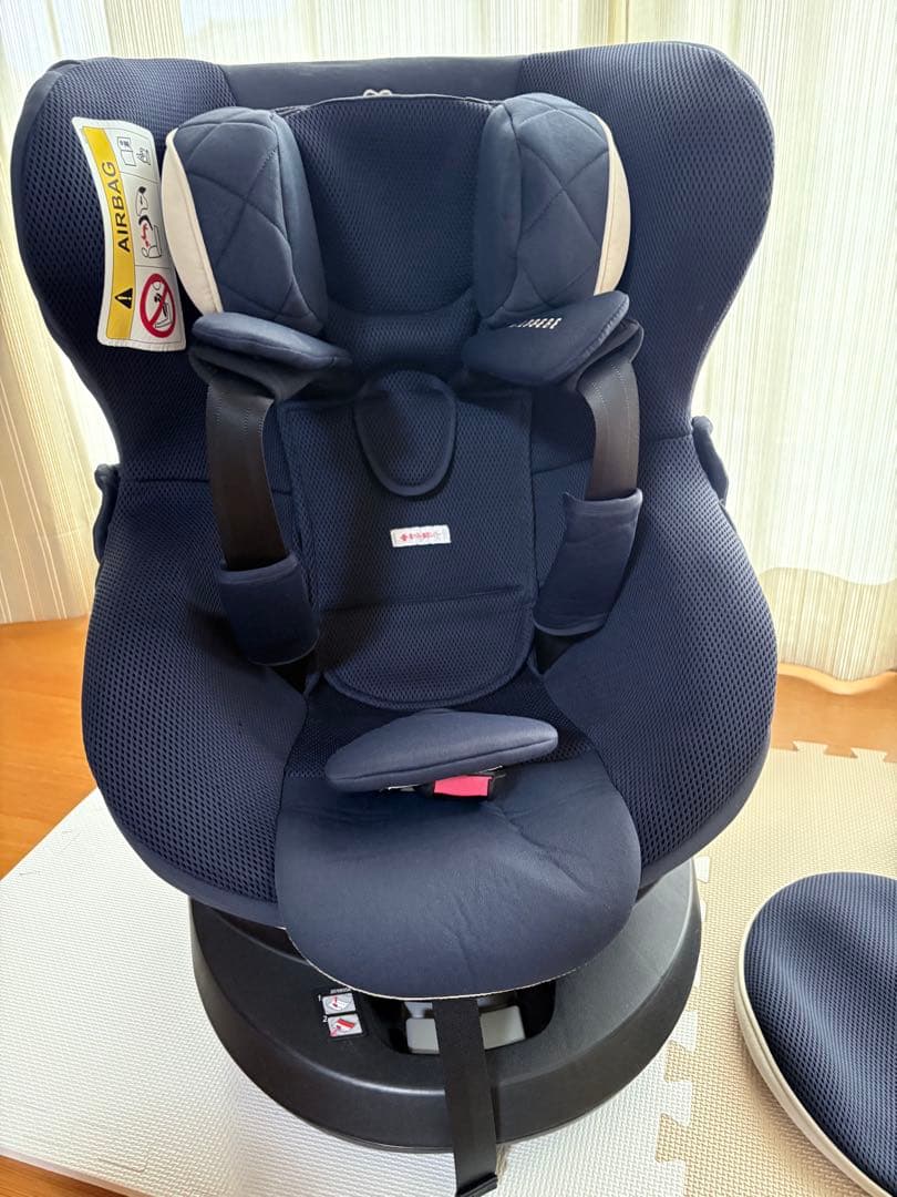 エールベベ チャイルドシート クルット 6i グランス グランネイビー エールベベ チャイルドシート クルット 6i グランス グランネイビー