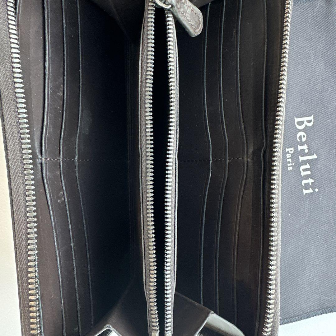 ベルルッティ　長財布　正規品