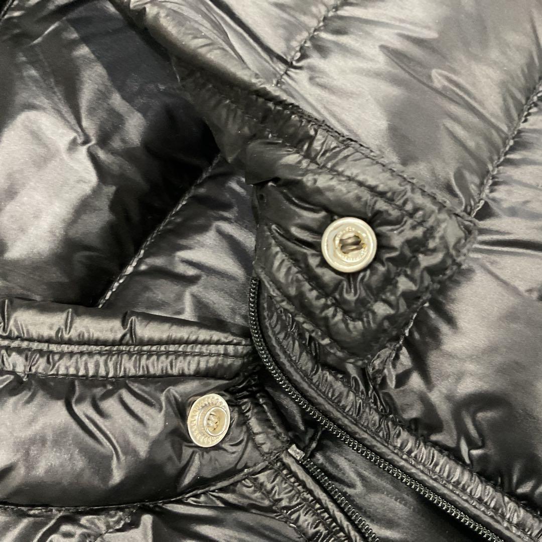 MONCLER ブラック ダウンベスト サイズ2 MONCLER ブラック ダウンベスト サイズ2