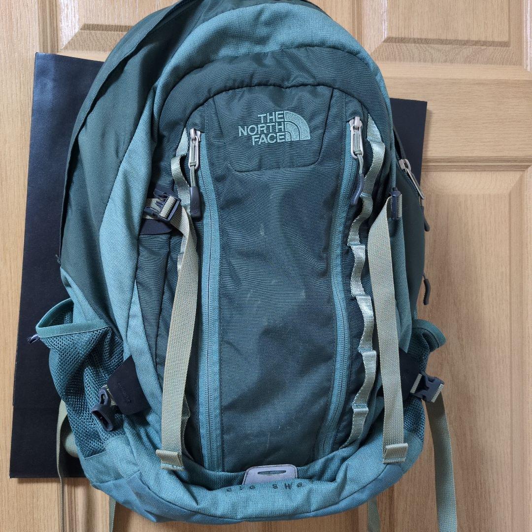 ノースフェイス　ビッグショット 33L グリーン　カーキ　中古　匿名配送