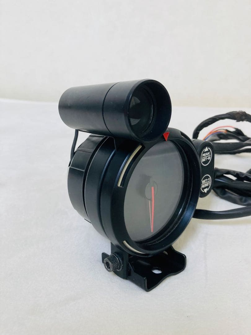 人気商品　Defi　デフィ　タコメーター　レーサーゲージ　80mm　STS26A