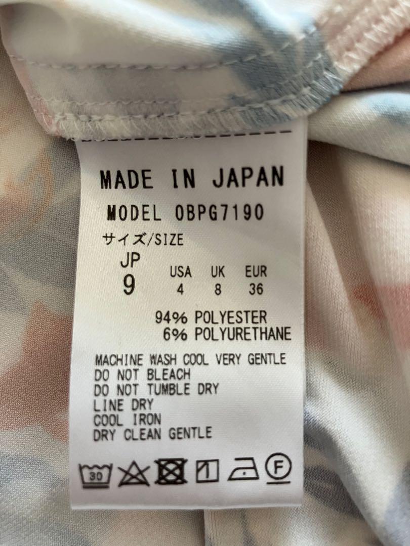 kay me 夏向け金魚柄の半袖ストレッチワンピース