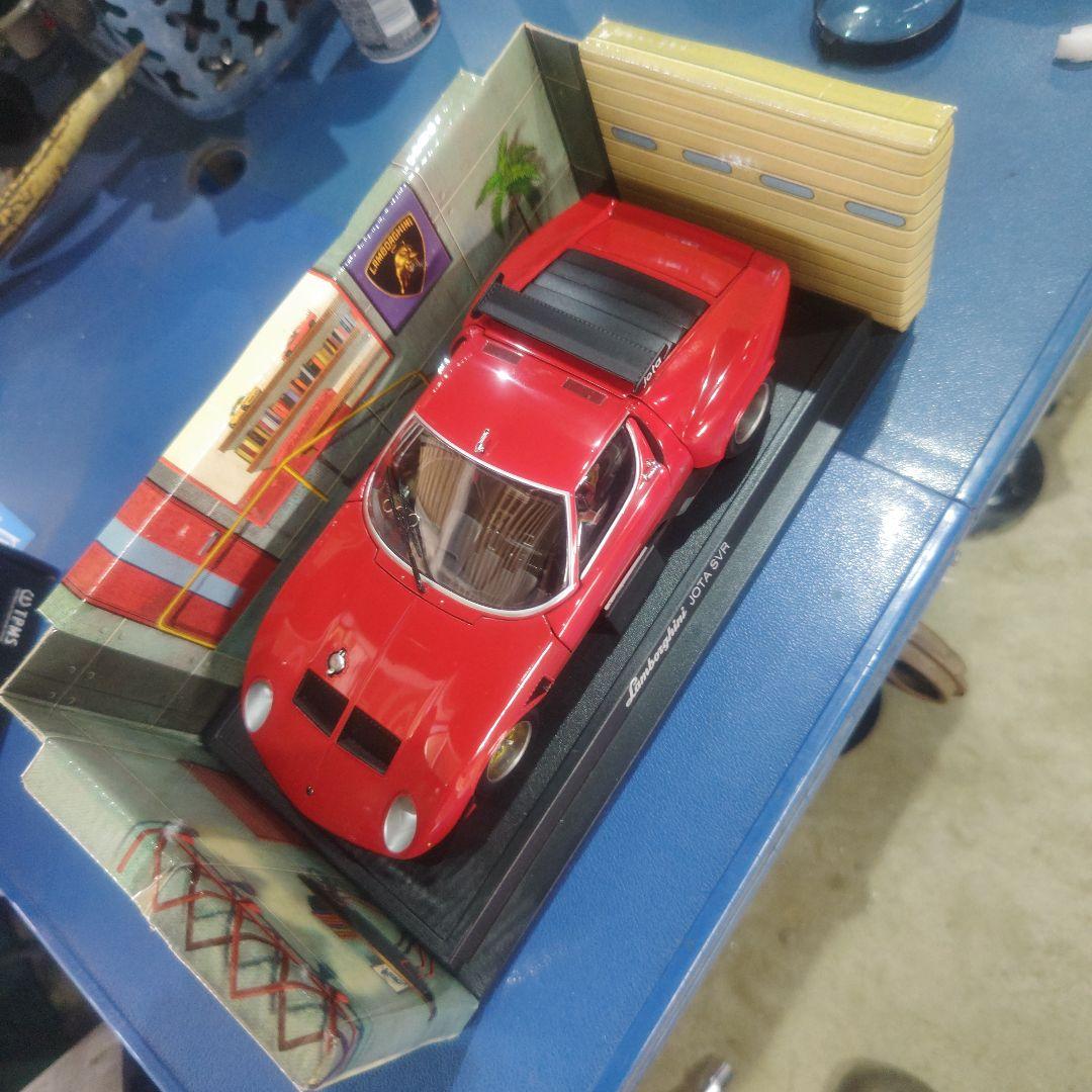 Lamborghini jota 1/18 赤 ミニカー