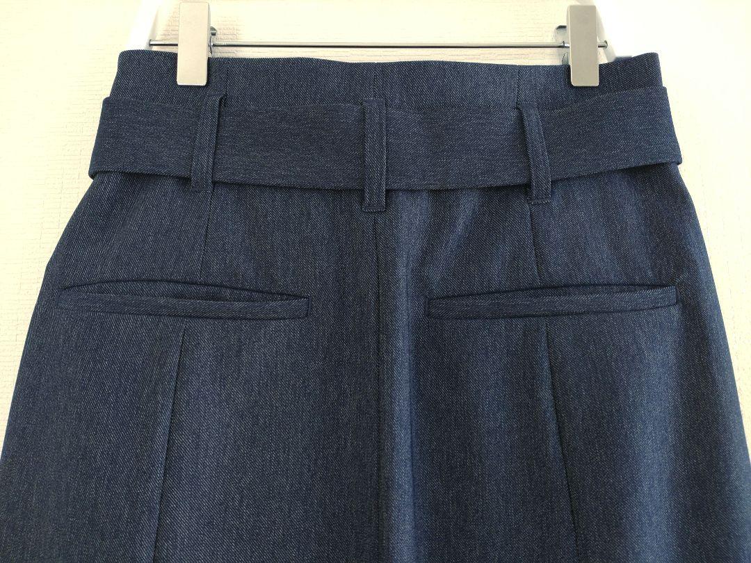＼極美品／完売品 ナノユニバース 共ベルト タイトスカート 有村架純さん着用 極美品／完売品 ナノユニバース 共ベルト タイトスカート 有村架
