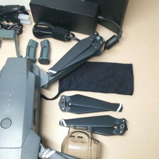 ドローン DJI Mavic Pro (バッグ付き)