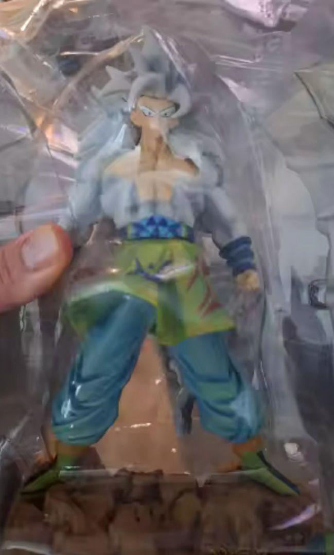 ドラゴンボール　悟空　スーパーサイヤ人5　25cm