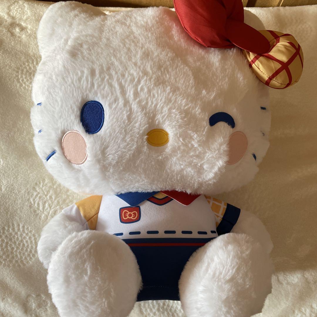 ハローキティ ぬいぐるみ 縦45cm 横 42cm