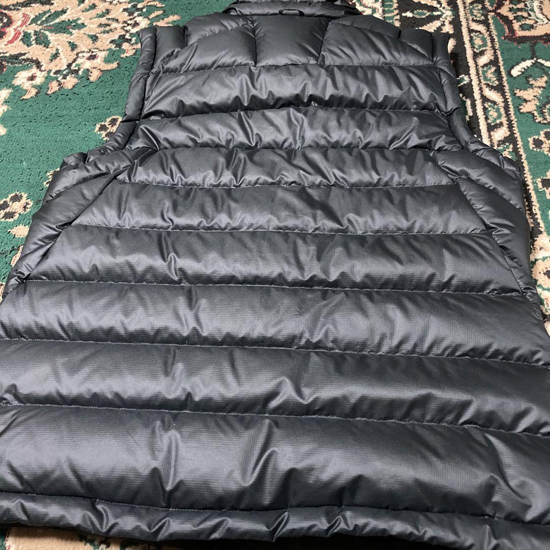 美品ナイキNIKEダウンベストメンズLダウン90フェザー10黒