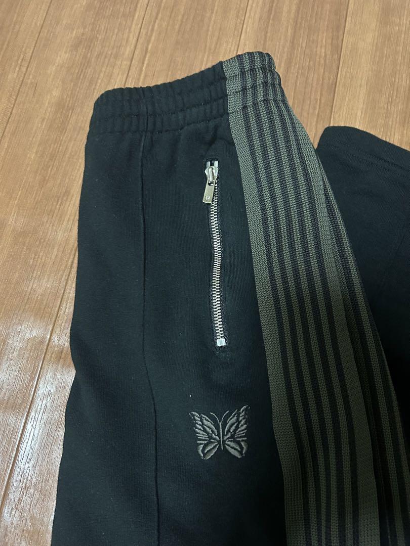 トラックパンツ