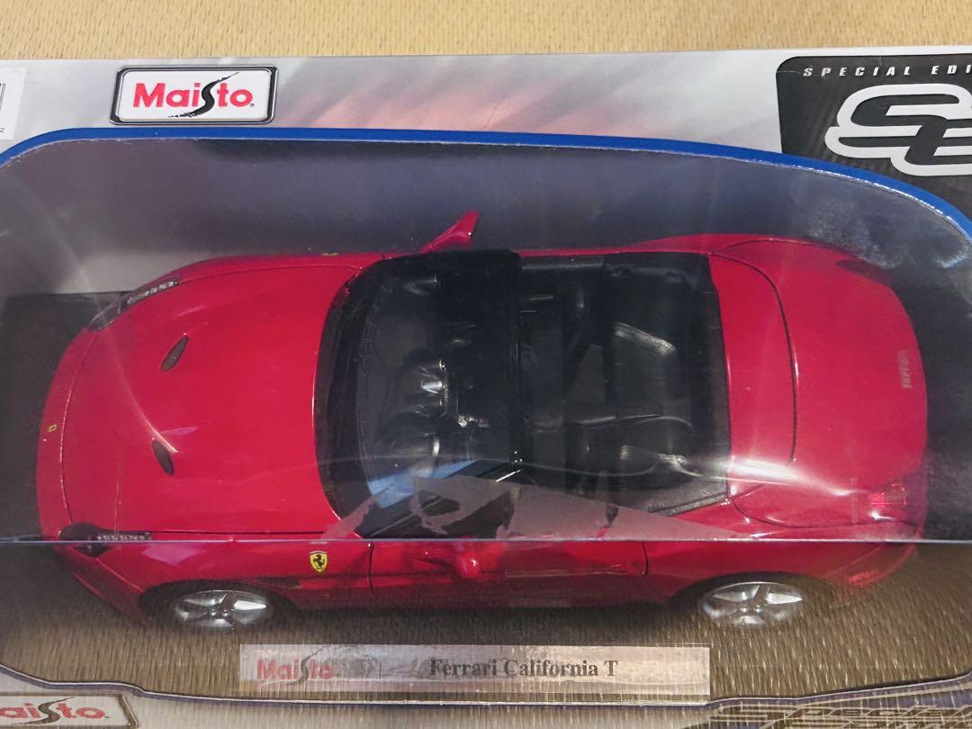Maisto Ferrari California T オープン1/18