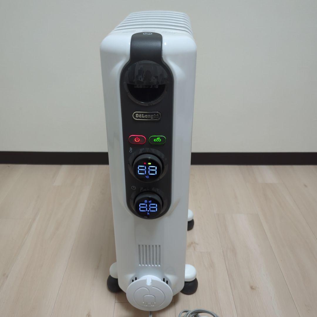 DeLonghi オイルヒーター ホワイトRHJ35M0812-DG