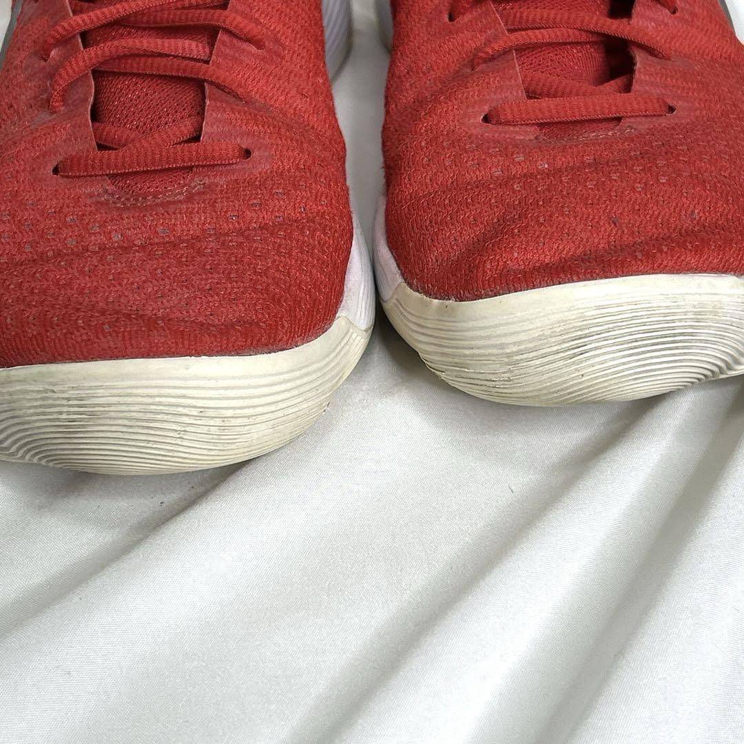 即納！最大半額！ ナイキ NIKE HYPER DUNK 28.0 赤 バッシュ - メルカリ シューズ(男性用)